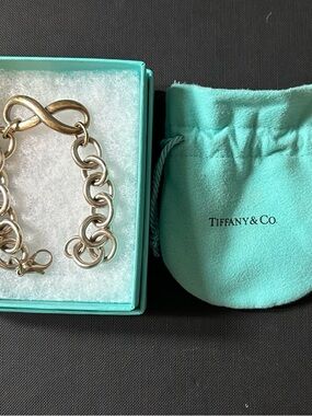 Tiffany & Co. Two-Tone Infinity Link Bracelet in Blue-Green and Gold